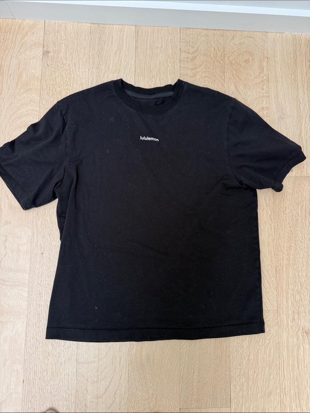 lululemon athletica Men's Black Crew T-Shirt with Chest Logo